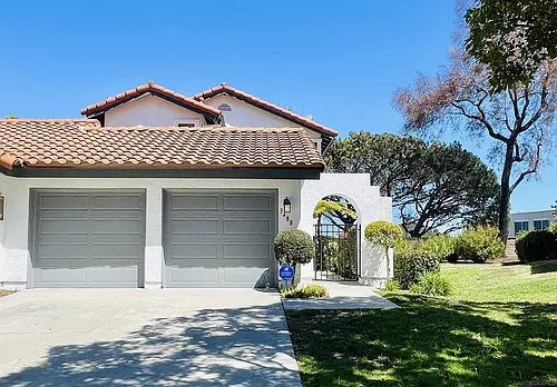 3488 Voyager Cir Photo 1