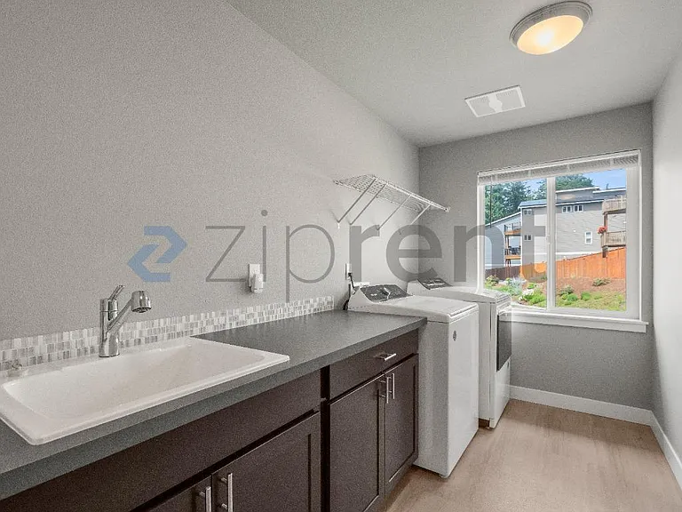 3356 Amak Ln — Photo 14