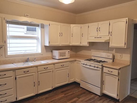 5th image of 4252 Prescott Ave APT 1E