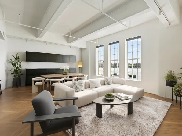 184 Kent image 1 of 18