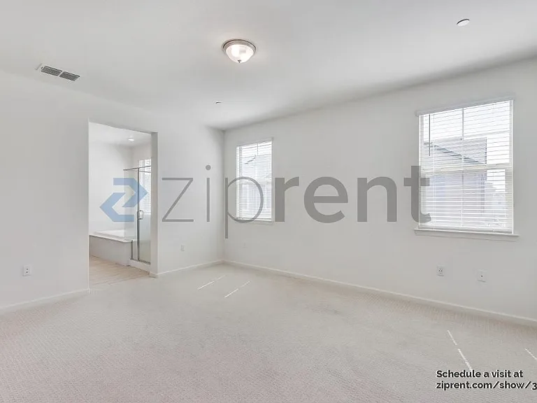 9315 Mystic Lake Aly — Photo 5