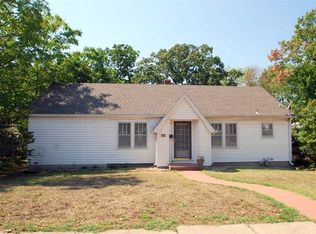 828 S Main St, Nevada, MO 64772
