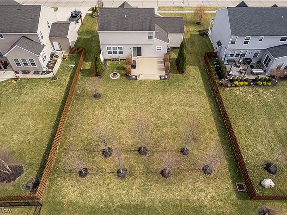 4th image of 9038 Franklin Dr