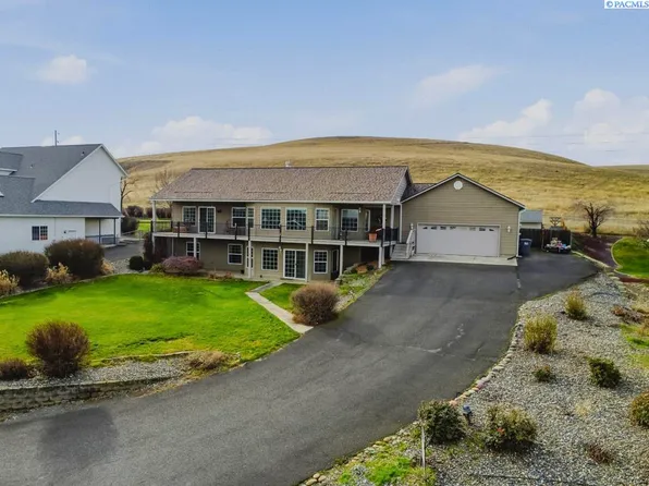 3824 Pleasant View Dr, Clarkston, WA 99403