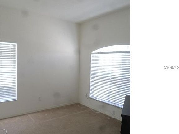 3rd image of 23815 Hastings Way