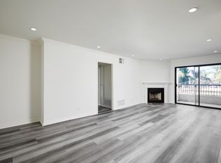 909 N Croft Ave #308, West Hollywood, CA 90069