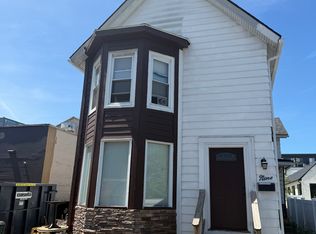 9-9.5 Lawrence St #Up, Rochester, NY 14607