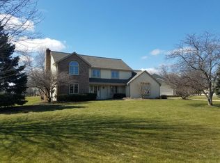 20285 Wynfield Ln, Brookfield, WI 53045