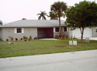 1410 SE 43rd Ter, Cape Coral, FL 33904