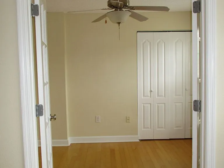 2065 Dixie Belle Dr #N — Photo 7