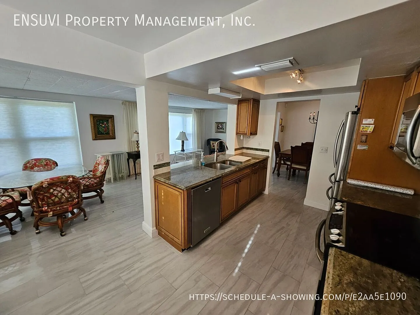 Beautiful 2 Bedroom / 2 Bath Home Available Now — Photo 4