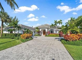 2941 Lake Dr, Riviera Beach, FL 33404