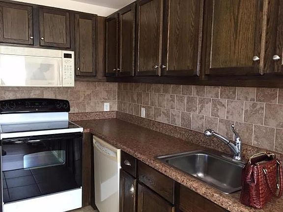 2nd image of 143 Brittany Way #C