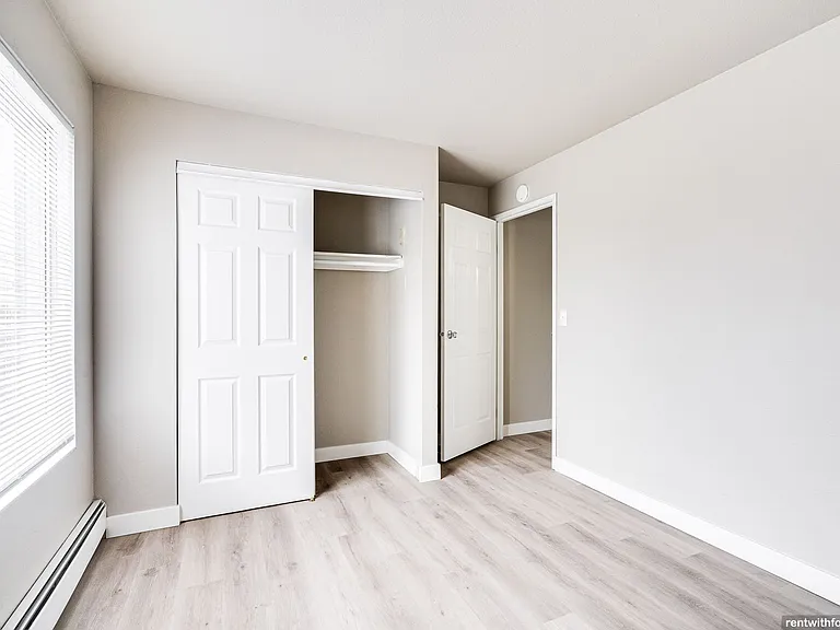 Stonecreek Apartments — Photo 50