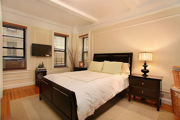 Sold by Corcoran | media 3