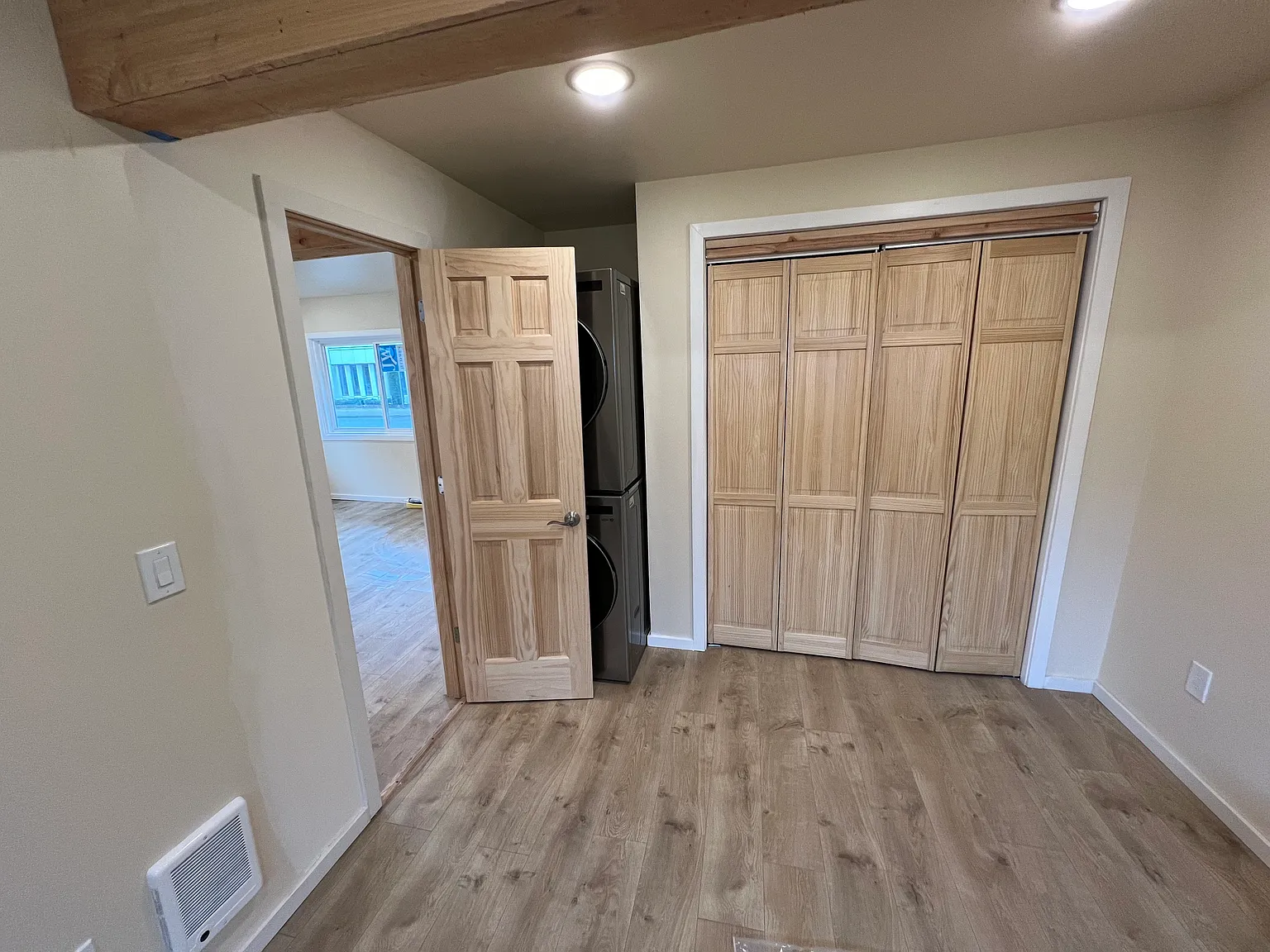 1 bed, 400 sqft, $2,500 — Photo 4