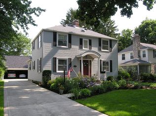 1690 Berkshire Rd, Columbus, OH 43221