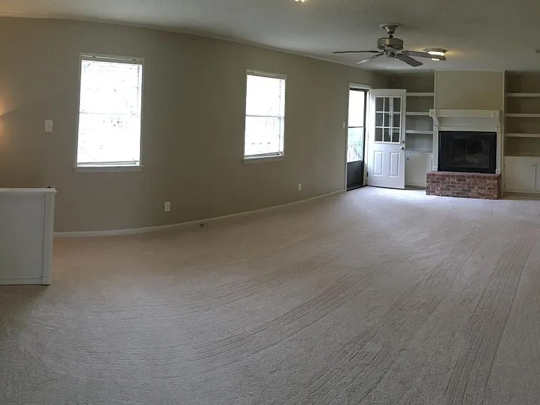 23 Feldspar Ct — Photo 8