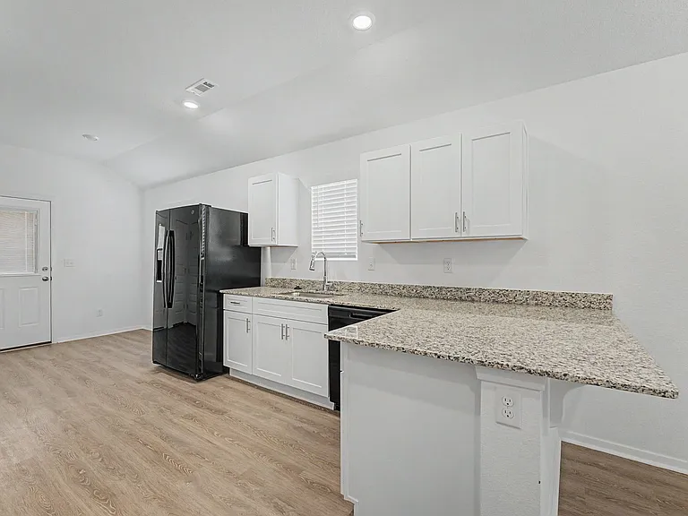 3222 S Bayou Aly — Photo 9