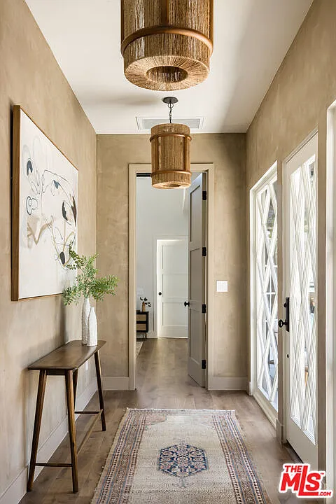 5 bed, 6.0 bath, 3226 sqft, $15,950 — Photo 4