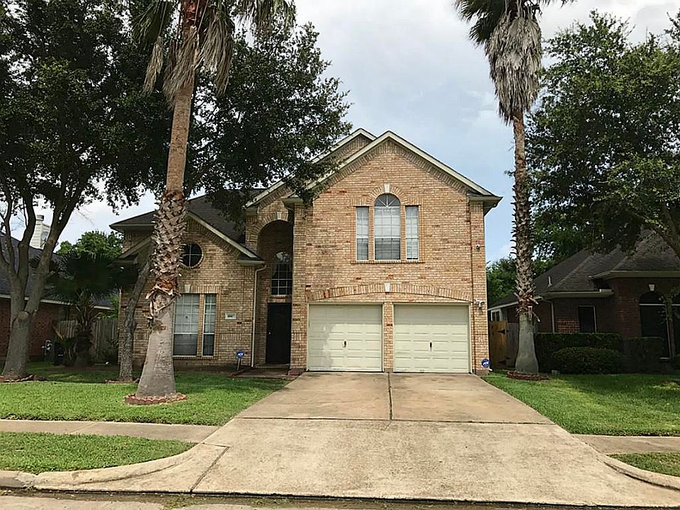 1st image of 8907 Riverwell Cir E