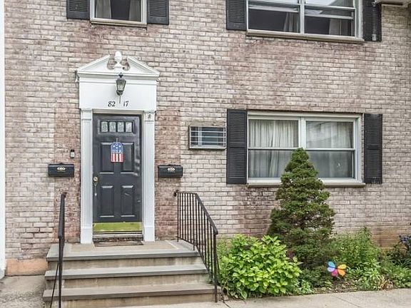 2nd image of 82-17 268th St #B