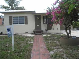 1970 NE 158th St, North Miami Beach, FL 33162