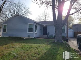 1064 Kenesaw Dr SE, East Grand Rapids, MI 49506