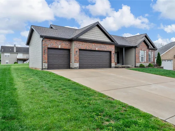 2334 Fire Crest Ct, Washington, MO 63090