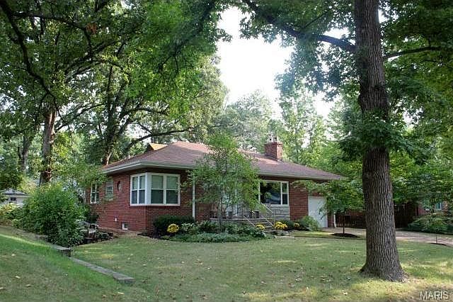 1st image of 15 Villawood Ln