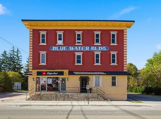 110 Sykes St N #303, Meaford, ON N4L1S6