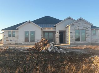 2869 Honeywood Dr, Leander, TX 78641