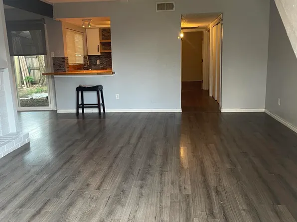 2806 Nova Dr, Garland, TX 75044