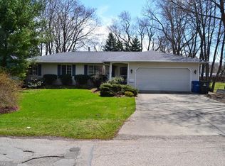 7750 Manor Dr, Mentor On The Lake, OH