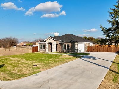 2202 Lakeshore Ln, Red Oak, TX, 75154