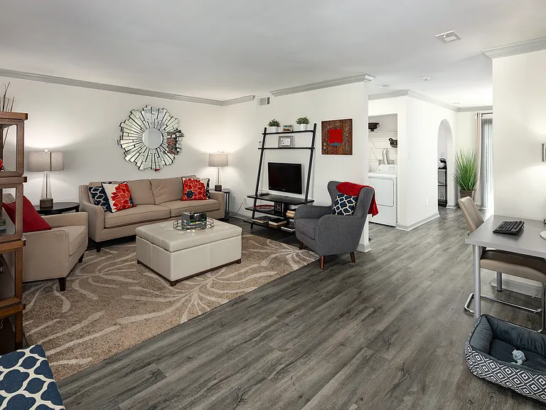 Wildwood Ridge Apartments — Photo 6