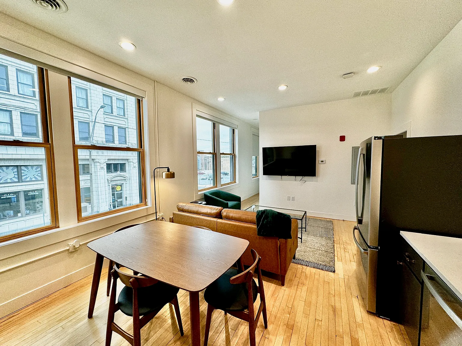 1 bed, 800 sqft, $1,850 — Photo 4