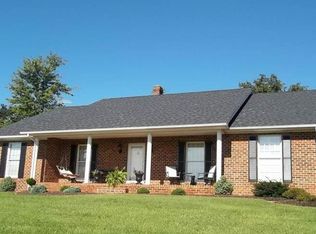 425 Naked Creek Hollow Rd, Weyers Cave, VA 24486