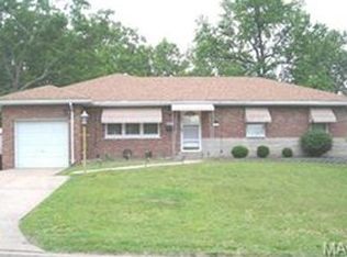 8613 Maycrest Dr, Saint Louis, MO 63123