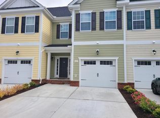 5112 Marin Ln, Chesapeake, VA 23321