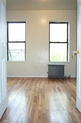 Rented by Tower Brokerage | media 32