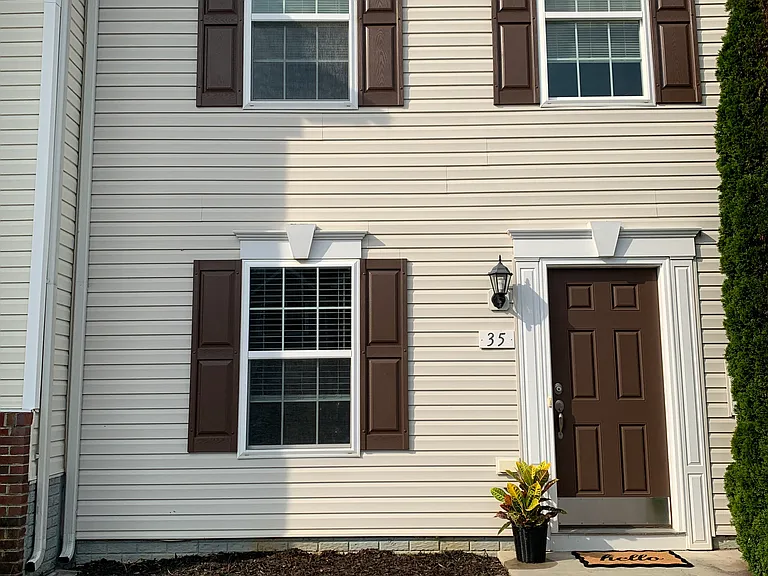 35 Fast View Dr — Photo 1