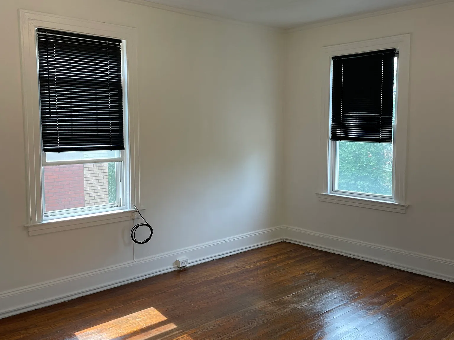 1 bed, 1.0 bath, 9879 sqft, $1,395 — Photo 3
