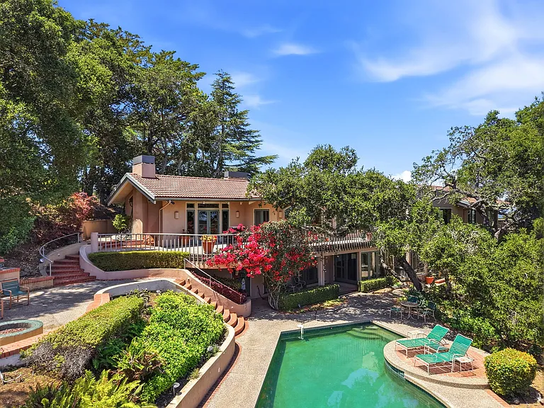 3187 Alexis Dr — Photo 32