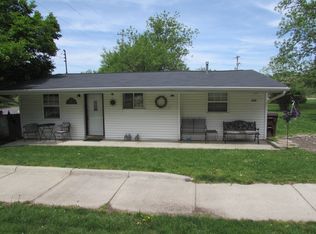 430 W Race St, Leslie, MI 49251