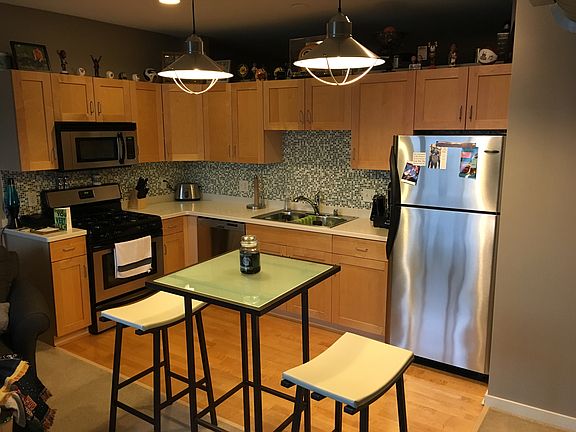5th image of 2080 N Commerce St Unit 416