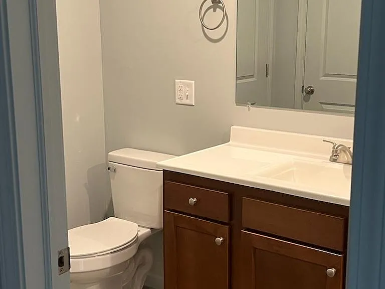 300 Greentree Dr #43 — Photo 3