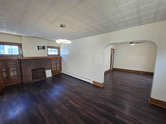 2nd image of 516 Winspear Ave Floor 1