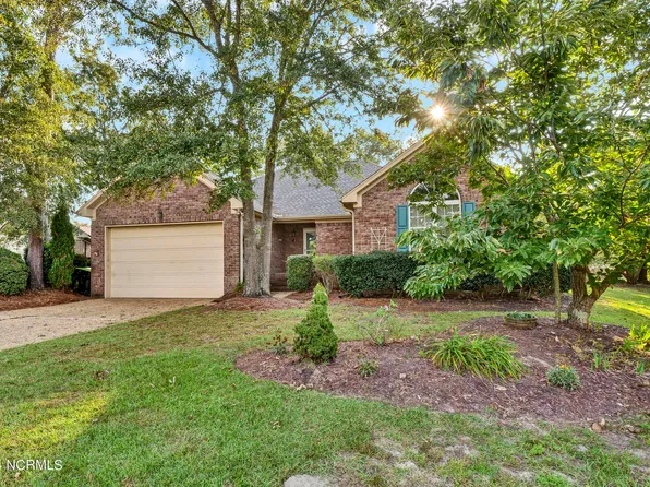 104 Alexandria Court, Wilmington, NC 28412