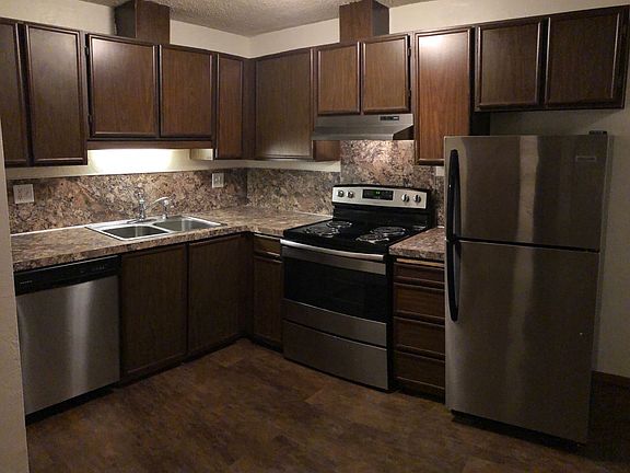 4th image of 5477 Donald St APT 15